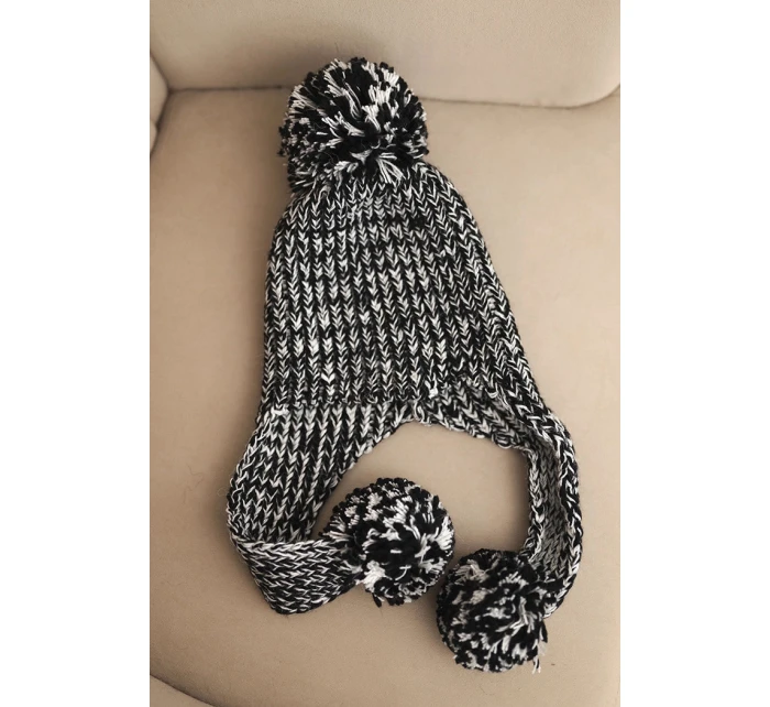 Dámská čepice ušanka Emma K343 černá Dámská čepice ušanka Emma K343 černá