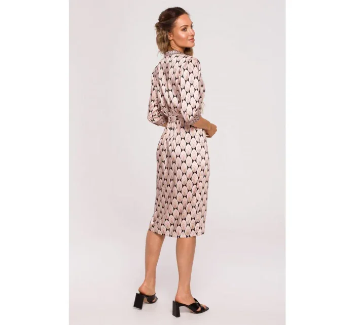 M668 Zavinovací šaty s potiskem - model 3