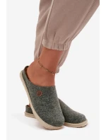 Dámské domácí pantofle Inblu – zelené Dámské domácí pantofle Inblu – zelené