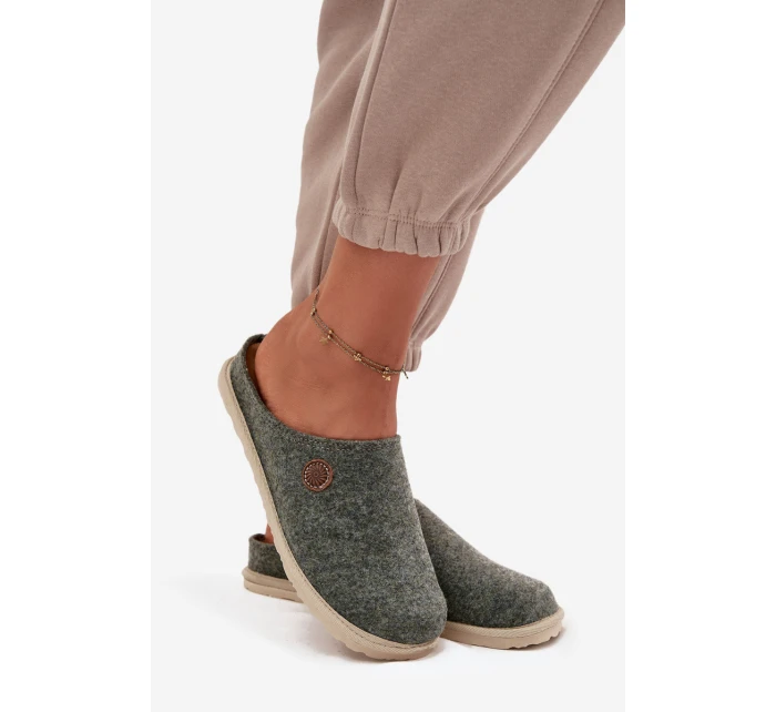 Dámské domácí pantofle Inblu – zelené Dámské domácí pantofle Inblu – zelené