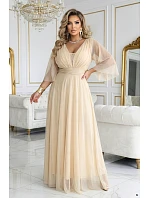 Dlouhé třpytivé plus size šaty s výstřihem a rukávy model 21945491 - numoco basic Dlouhé třpytivé plus size šaty s výstřihem a rukávy model 21945491 - numoco basic