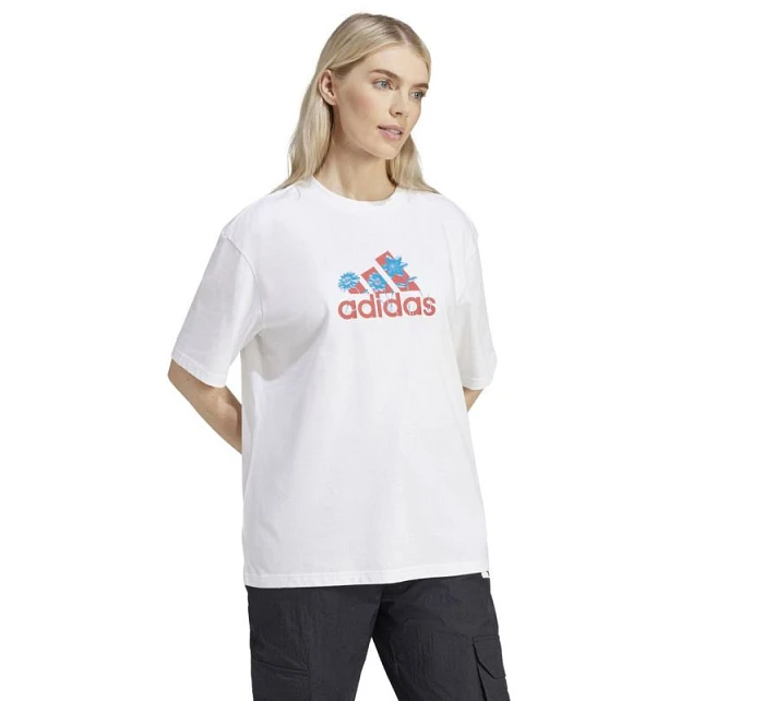 Dámské tričko adidas Flower Pack Badge of Sport bílá IT1421 Dámské tričko adidas Flower Pack Badge of Sport bílá IT1421