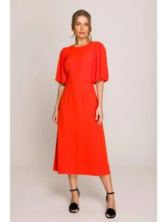 model 20966259 Šaty s puff rukávy korálová barva - STYLOVE