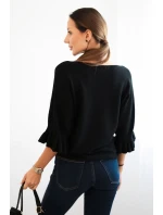 Dámský svetr s ozdobným manžetou černý