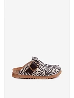Dámské sandály s přezkou model 22368096 Zebra - Inblu Dámské sandály s přezkou model 22368096 Zebra - Inblu