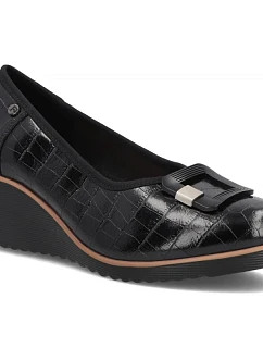 Černé kožené lodičky Filippo DP7661/26 BK na podpatku