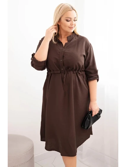 Dámská viskózová suknička Plus Size s knoflíky a vázáním v pase hnědá