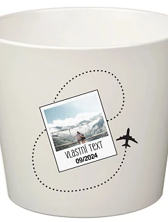 Bílý keramický květináč s cestovatelským motivem - malý