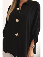 Dámské tričko s model 21266164 ozdobnými knoflíky a límečkem černá - K-Fashion
