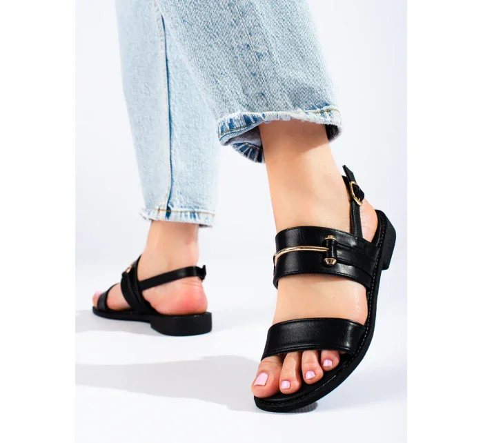 Komfortní dámské černé  sandály bez podpatku