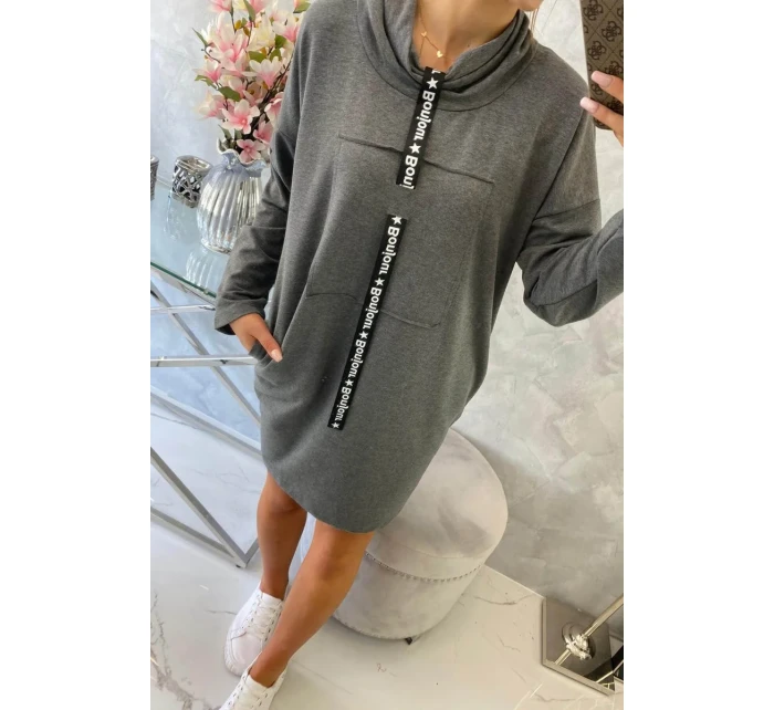 Šaty s kravatou v grafitové barvě