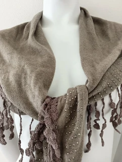 Dámský šedohnědý šátek s třásněmi - FPrice