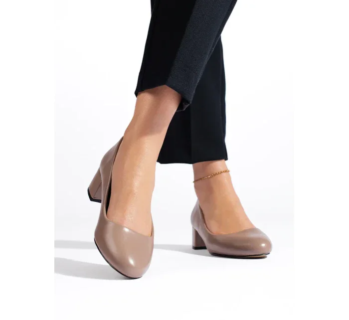 Pěkné dámské lodičky hnědé na plochém podpatku Pěkné dámské lodičky hnědé na plochém podpatku