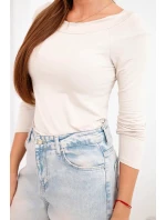 Dámská viskózová blůza s širokým výstřihem a dlouhým rukávem béžová Dámská viskózová blůza s širokým výstřihem a dlouhým rukávem béžová