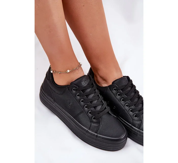 Dámské tenisky z ECO kůže na platformě Big Star – černé Dámské tenisky z ECO kůže na platformě Big Star – černé