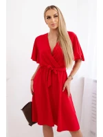 Šaty s vrstveným výstřihem červený