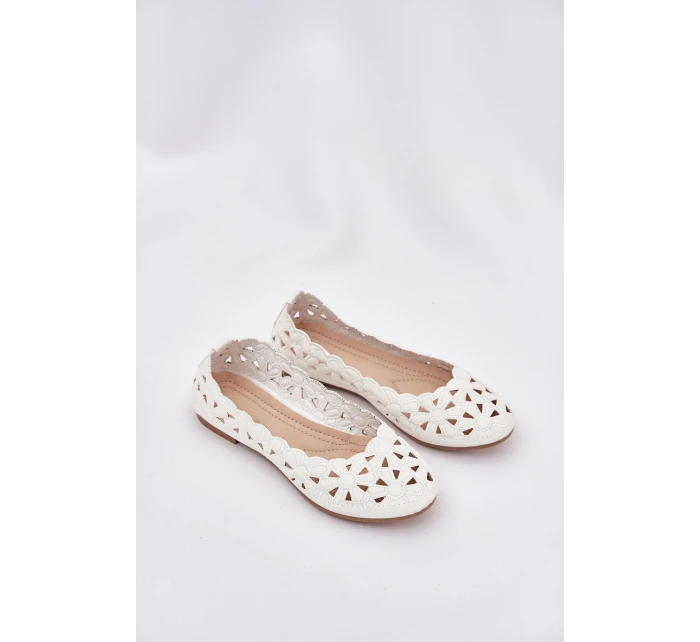 Dětské Perforované Baletky S Leskem Bílé Zindira Dětské Perforované Baletky S Leskem Bílé Zindira