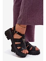 Kožené dámské sandály na platformě s  Černé model 22126021 - VINCEZA