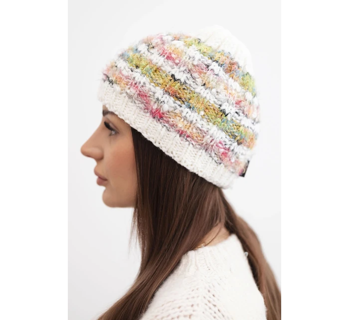 Dámská zimní vlněná čepice s ozdobnými krystalky K399 černá