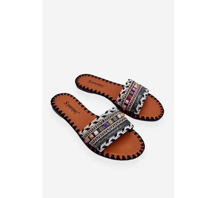 Dámské zdobené pantofle Černá model 21616573 - Boto