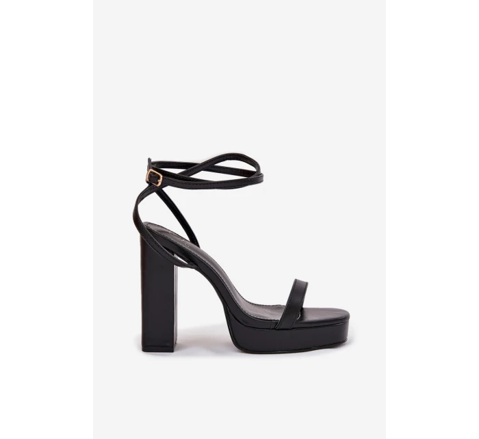 Dámské Sandály Na Podpatku S Páskem Černé model 21696037 - Boto Dámské Sandály Na Podpatku S Páskem Černé model 21696037 - Boto