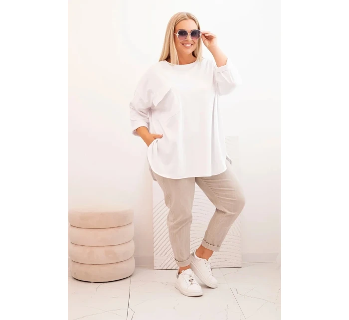 Dámská blůza Plus Size s model 21820411 s kapsou a s ohrnovacími rukávy bílá - K-Fashion
