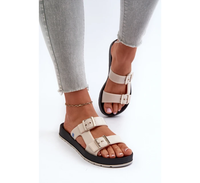 Dámské žabky na ploché podrážce model 21661882 Bežové - Zaxy