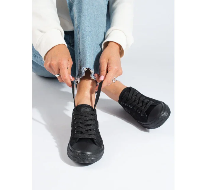 Trendy dámské černé tenisky bez podpatku Trendy dámské černé tenisky bez podpatku