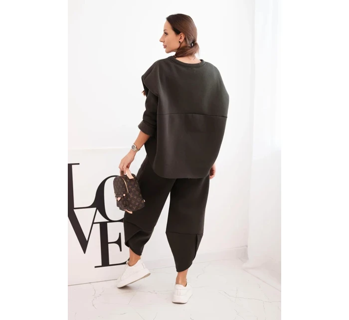 Dámský komplet teplákový z silnějšího materiálu se širokými nohavicemi khaki Dámský komplet teplákový z silnějšího materiálu se širokými nohavicemi khaki