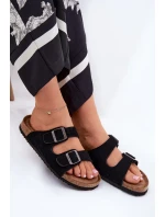 Dámské semišové pantofle s přezkami Big Star – černé Dámské semišové pantofle s přezkami Big Star – černé