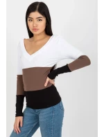 Halenka  model 175088 Rue Paris