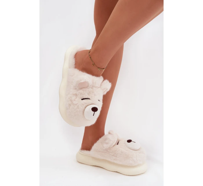 Kožešinové pantofle s motivem bílé model 21772446 - Boto Kožešinové pantofle s motivem bílé model 21772446 - Boto