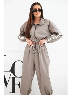Dámská bavlněná souprava s oversized kalhotami a model 22294722 lampasy fango zelená - K-Fashion