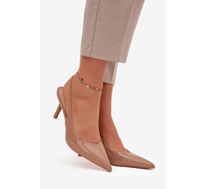 Lakované lodičky na jehlovém podpatku tmavě béžové model 21757869 - Boto