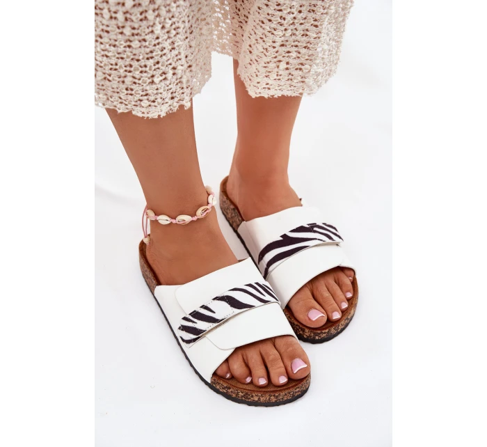 Dámské Pantofle S Klepem Na Korkové Platformě Béžové Baylin Dámské Pantofle S Klepem Na Korkové Platformě Béžové Baylin