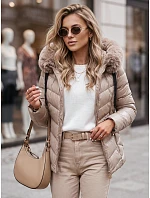 Dámská prošívaná zimní bunda s kapucí béžová Dstreet model 21970304 - FashionStreet Dámská prošívaná zimní bunda s kapucí béžová Dstreet model 21970304 - FashionStreet