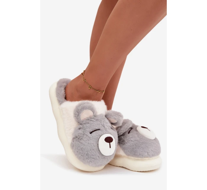 Kožešinové pantofle s motivem šedé model 21772450 - Boto