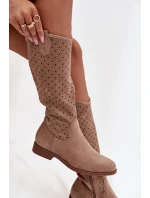 Dámské kozačky na plochém podpatku s prolamovaným vzorem S.Barski – béžové