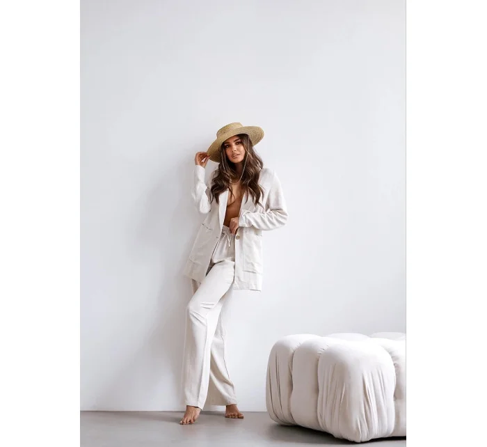 Béžový dámský oblek se model 19673956 - Moon Béžový dámský oblek se model 19673956 - Moon