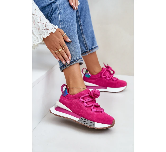 Dámské Zamszové Tenisky Na Platformě S Šněrováním Fuchsie Artiker model 21671689 - Boto Dámské Zamszové Tenisky Na Platformě S Šněrováním Fuchsie Artiker model 21671689 - Boto