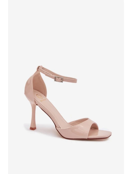 Lakované sandály na jehlovém podpatku béžové Revella Lakované sandály na jehlovém podpatku béžové Revella