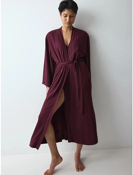 Dámský župan Amourette Jacquard Long Robe Claret bordó - TRIUMPH Dámský župan Amourette Jacquard Long Robe Claret bordó - TRIUMPH