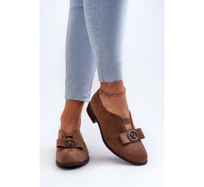 Dámské polobotky z ekokože s nízkým podpatkem a ozdobou hnědé model 21658368 - Boto