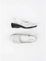 Exkluzívní bílé  sandály dámské na klínku