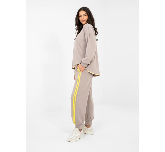 Komplet IT KMPL model 21960609 ciemny bezowy - FPrice