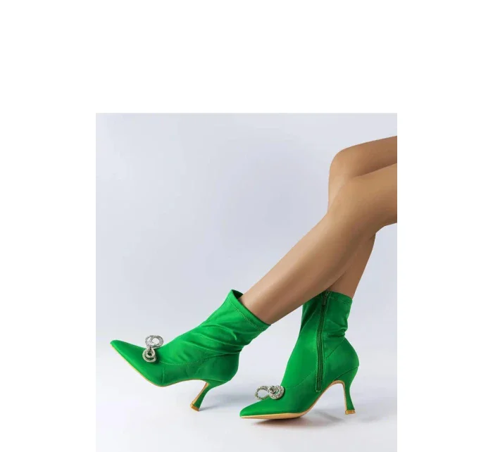 Boty na podpatku model 205875 Solea Boty na podpatku model 205875 Solea