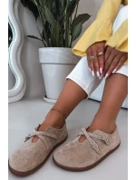 Kožené semišové polobotky Dámské s pásky béžové model 21937593 - Zazoo Kožené semišové polobotky Dámské s pásky béžové model 21937593 - Zazoo