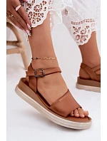 Kožené dámské sandály na platformě model 22208644 Camel - Maciejka Kožené dámské sandály na platformě model 22208644 Camel - Maciejka