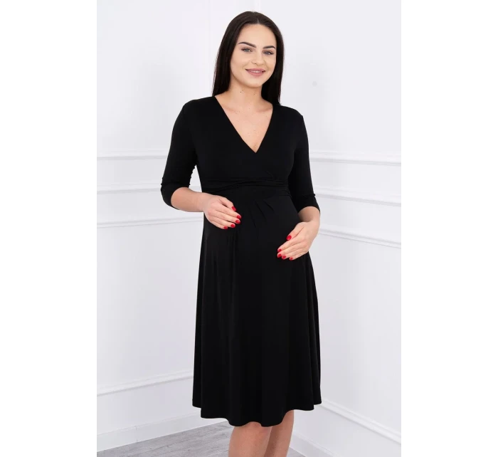 Šaty s výřezem pod prsy černé Šaty s výřezem pod prsy černé