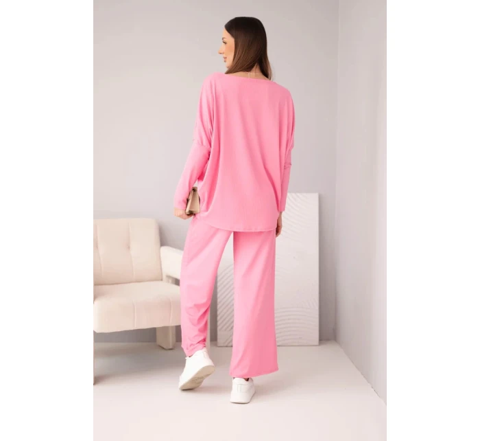Dámská viskózová souprava s volnou blůzou a kalhotami světle růžový Dámská viskózová souprava s volnou blůzou a kalhotami světle růžový